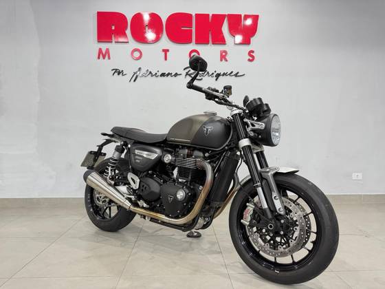 TRIUMPH SPEED TWIN 